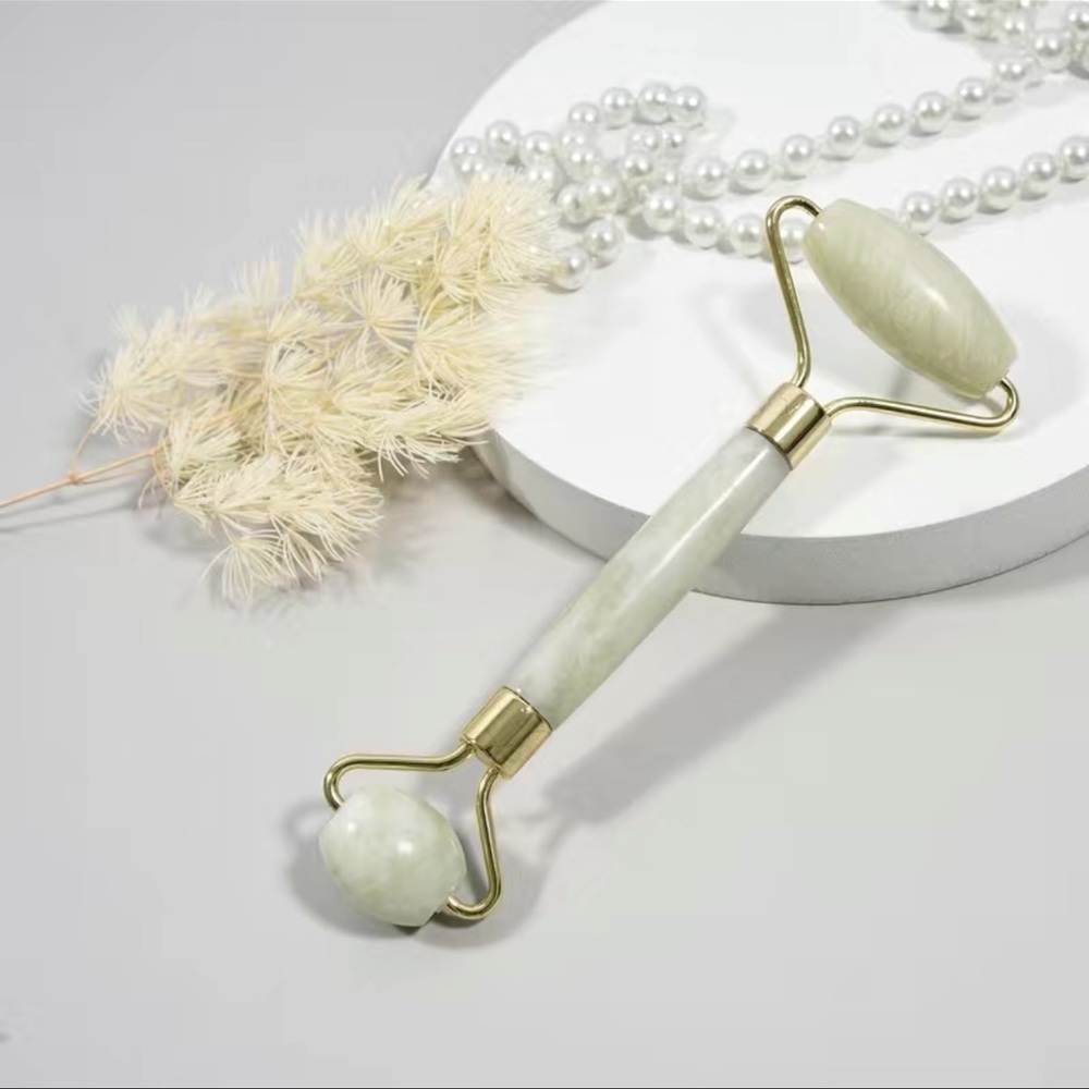 Natural Jade Facial Roller For Face Eye Cheek Forehead Neck Skin Massager